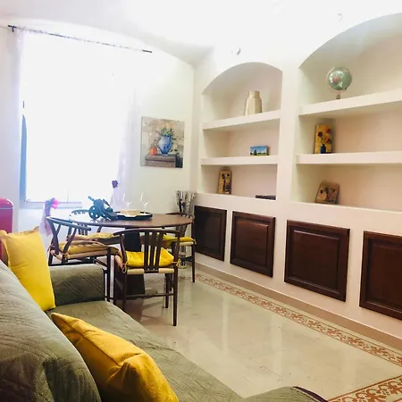 Giancarla Luxury In San Lorenzo - Termini Daire Roma